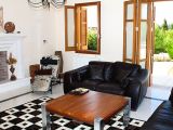 KONYAALTI'NDA LUX HAVUZLU VILLA