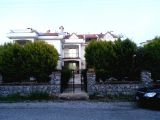 ALAÇATI’DA SİTE İÇİNDE   HAVUZLU  HAFTALIK  /  AYLIK KİRALIK LÜKS TATİL VİLLASI