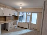 BURSA ESKİ ATATÜRK STADI KARŞISI TOWER PLAZA ARKASI 80 M2 2+1 BAKIMLI 30 M2 AVLULU SATILIK DAİRE