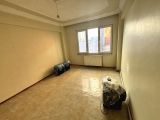 Gemlik eski pazar Çad 5/5 katı  130 m2. 2₺1 