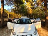 2012 Hyundai Accent blue 
