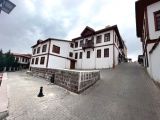 TARİHİ KONAK KÖŞK TESCİLLİ BİNA HAMAMÖNÜ 
