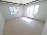 BURSA OSMANGAZİ SELAMET'TE BRÜT 100 M2 NET 90 M2 2+1 ARA KAT KİRALIK DAİRE