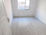 YENİBAĞLAR'DA BRÜT 85 M2 NET 80 M2 2+1 DÜZ GİRİŞ KAT BAKIMLI TEMİZ KİRALIK DAİRE