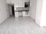 Esnaf Emlak'tan/Varinli Cad.Üzeri-2+1 Kiralık Daire 