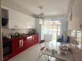 YENİ MEYDAN ve GAZİ CADDESİ YAKINI YOLA CEPHE GENİŞ 4+1 SATILIK  DAİRE 
