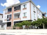 Esnaf Emlak'tan Gülabibey Mah.Kapaklı Sokak'ta-3+1 Satılık Daire 