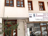 BURSA SETBAŞI ÜZERİ İPEKÇİLİK CADDESİNDE BRÜT 90 M2 NET 65 M2 1+1 BAHÇELİ SATILIK FIRSAT DAİRE