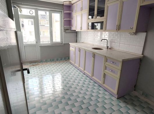 ÇORUM MERKEZ GÜLABİBEY MAH.BAŞÖĞRETMEN ATATÜRK ORTAOKUL YANI-2+1 KİRALIK DAİRE